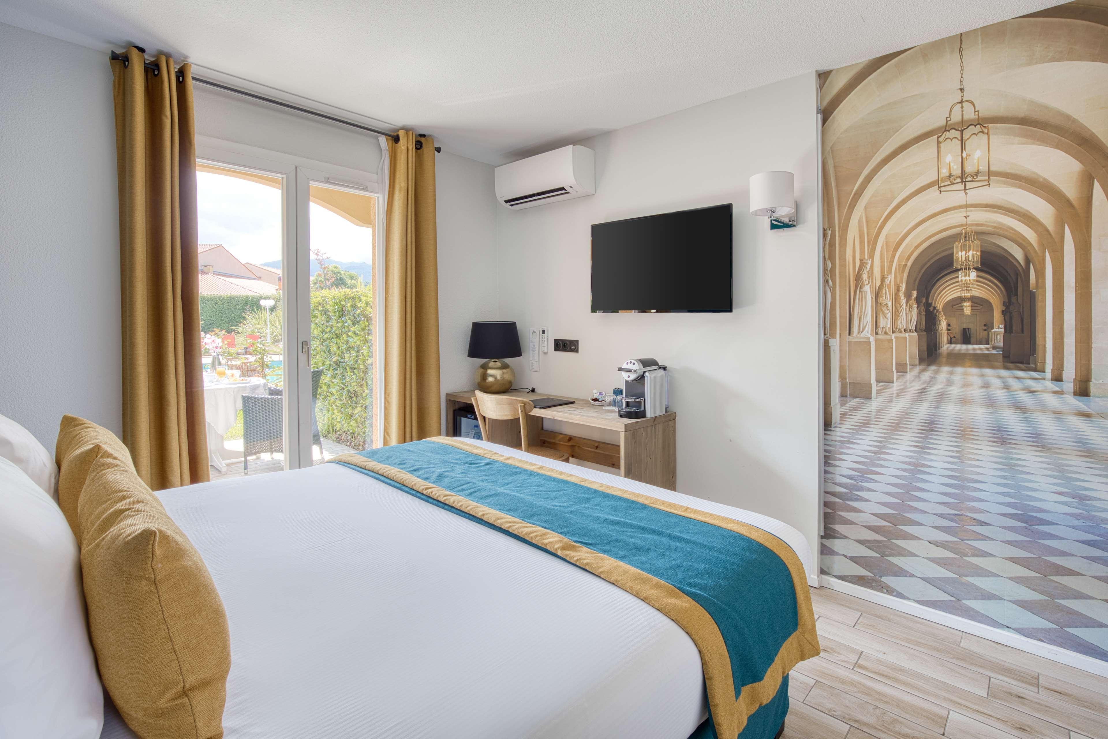 Best Western Le Vauban Prades  Kültér fotó