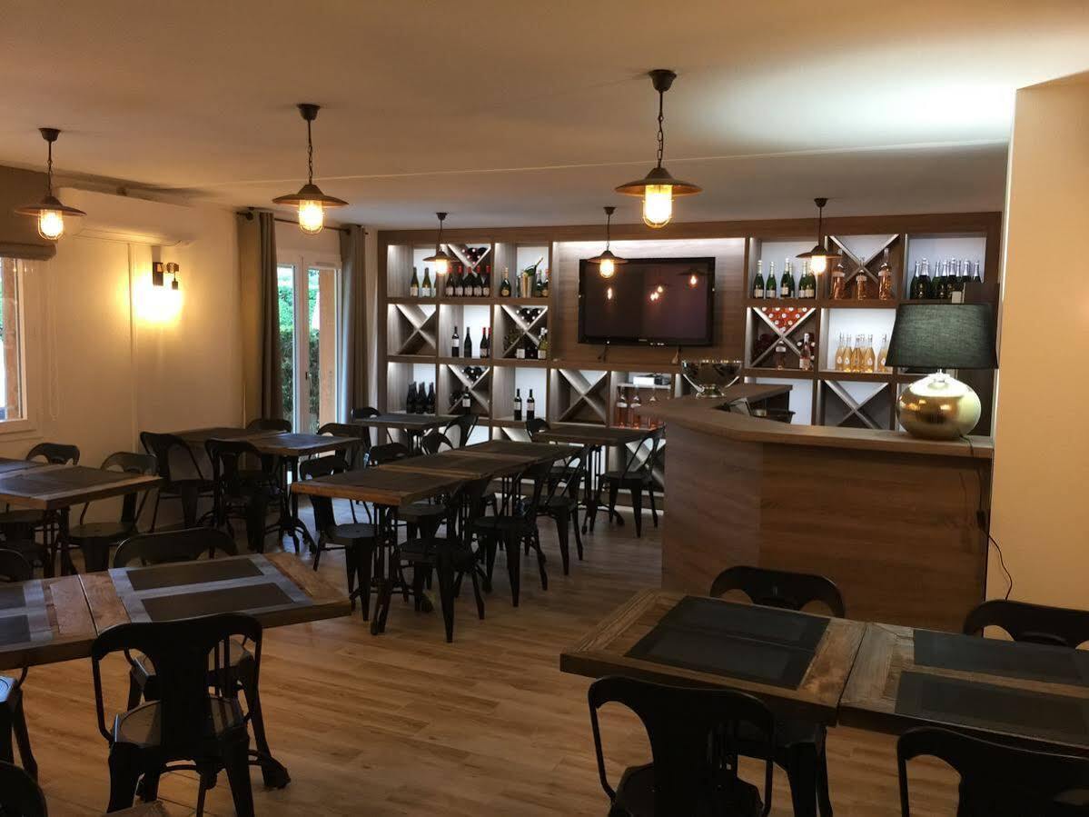 Best Western Le Vauban Prades  Kültér fotó